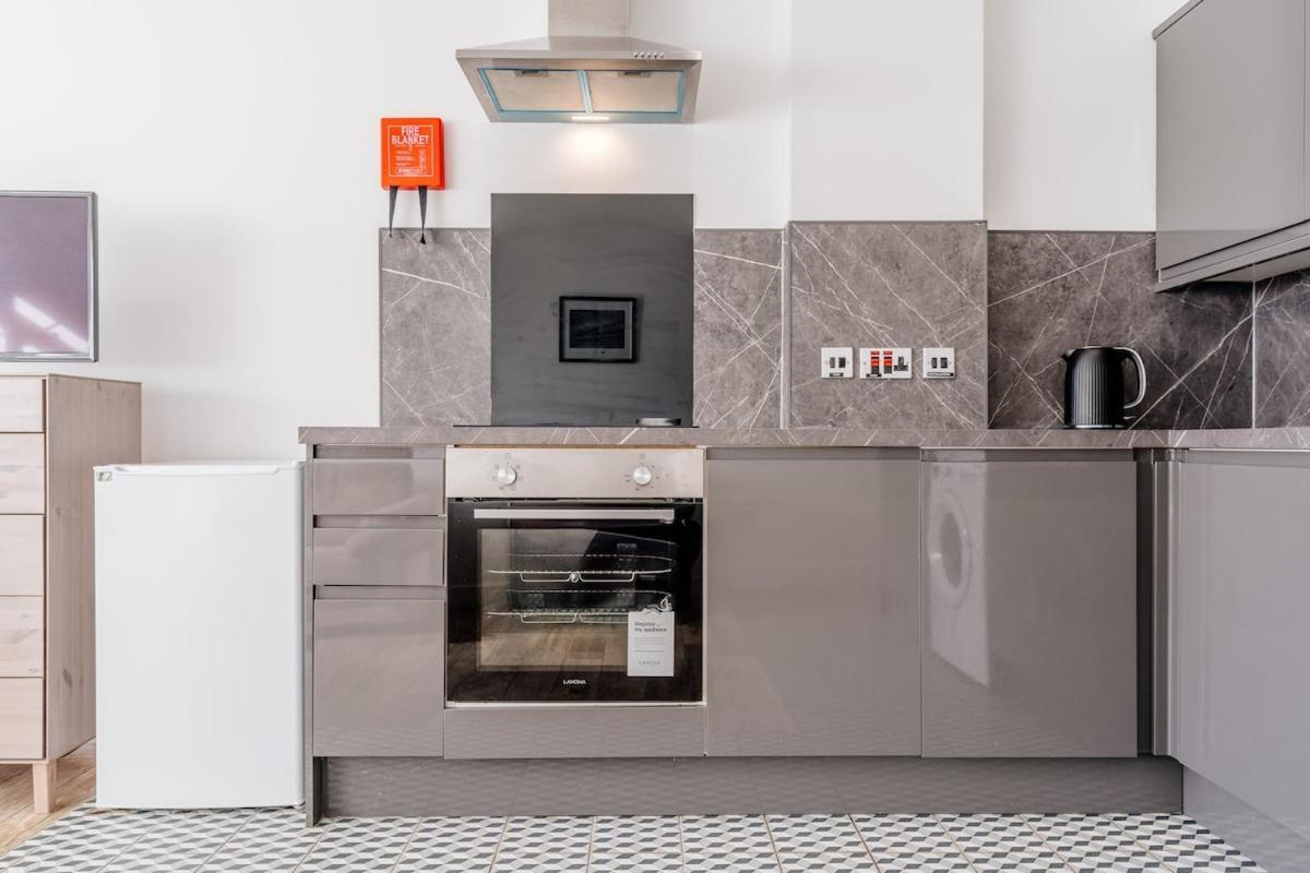 Cozy-free Parking-12 Mins Center Appartement Edinburgh