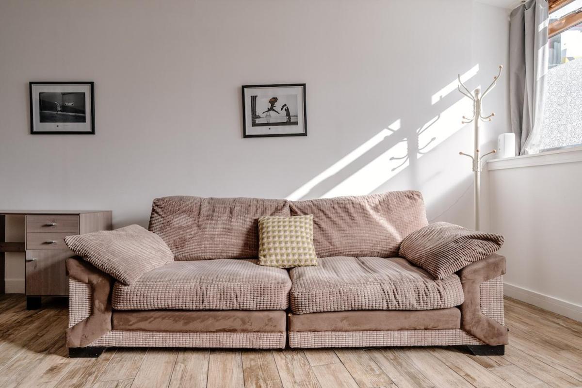 Cozy-free Parking-12 Mins Center * Edinburgh